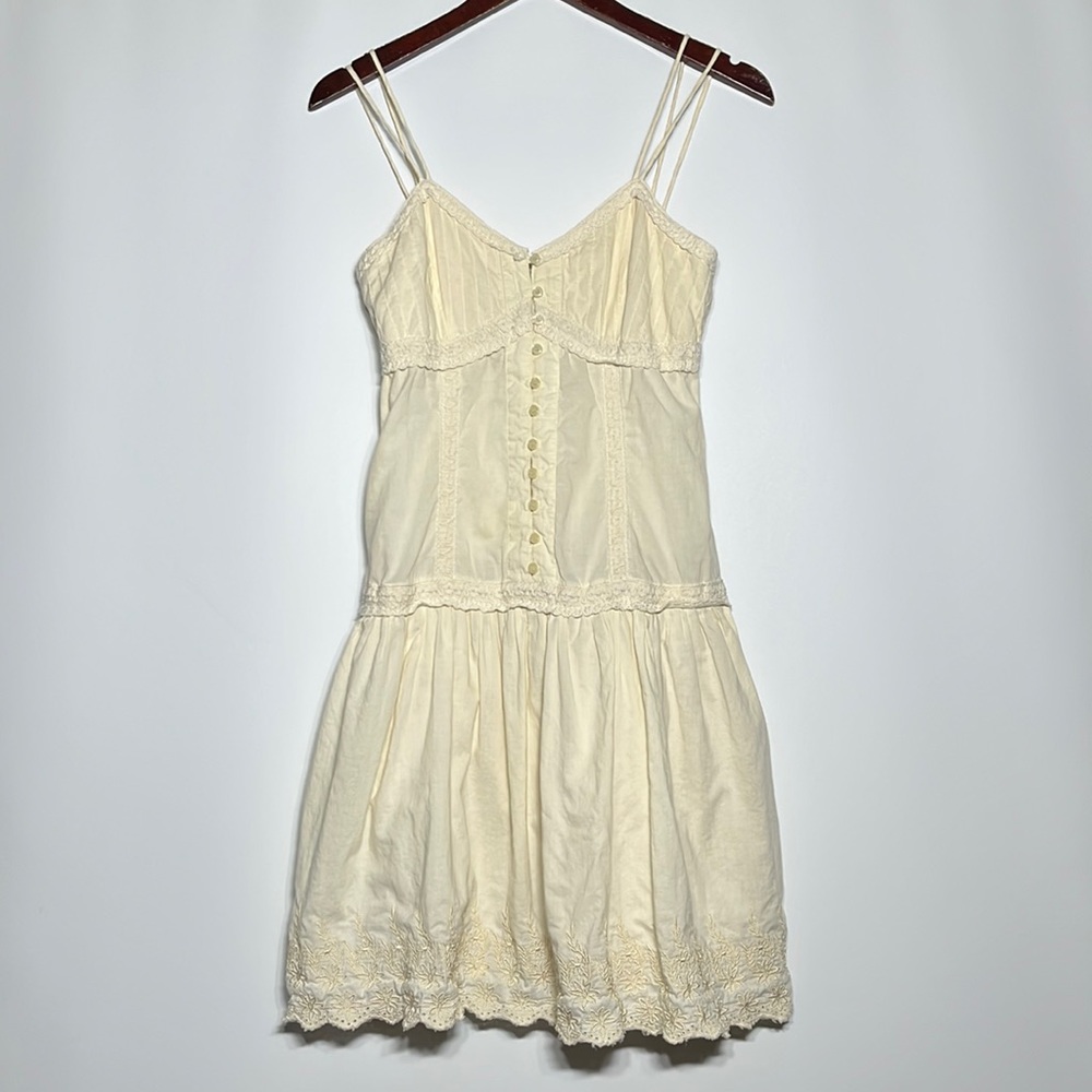 Minute sundress with altered straps